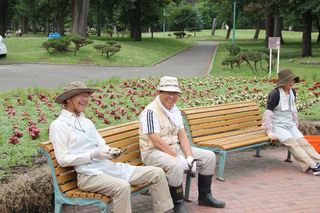 gardenvolunteer_20130711_12.jpg